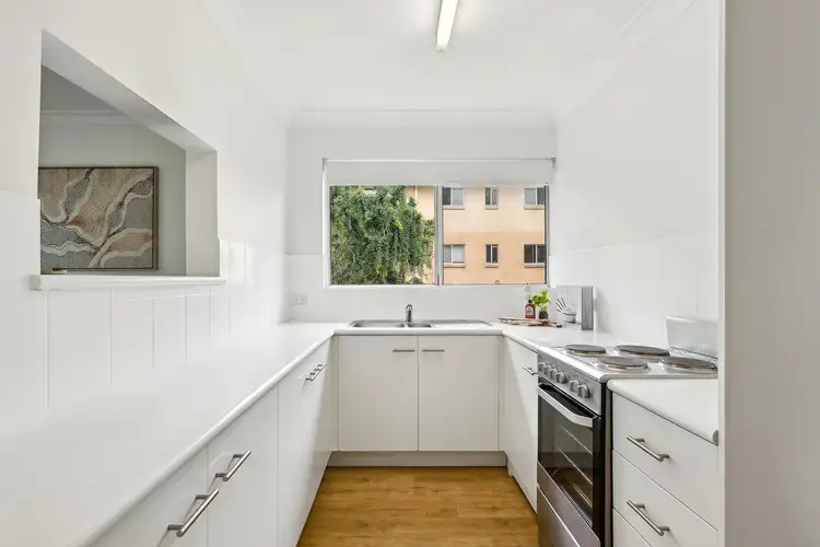 Fifth view of Homely unit listing, 6/15 Winifred Street, Clayfield QLD 4011