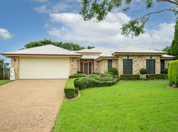 9 Paddington Court, Middle Ridge QLD 4350