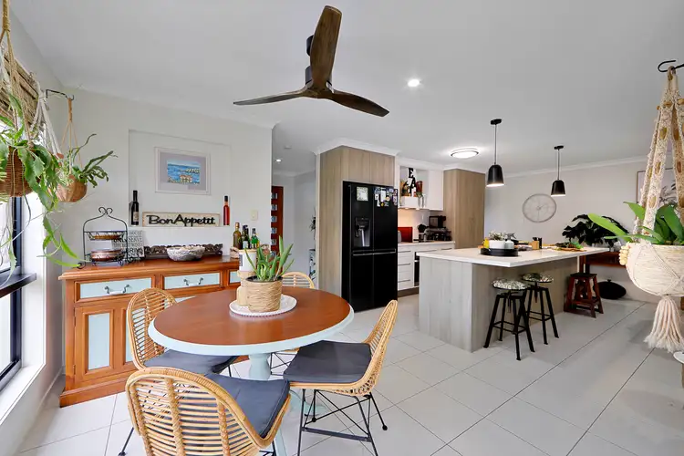 Fifth view of Homely house listing, 28 Chantelle Circuit, Coral Cove QLD 4670
