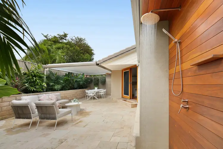 35/172 Barrier Reef Drive, Mermaid Waters QLD 4218