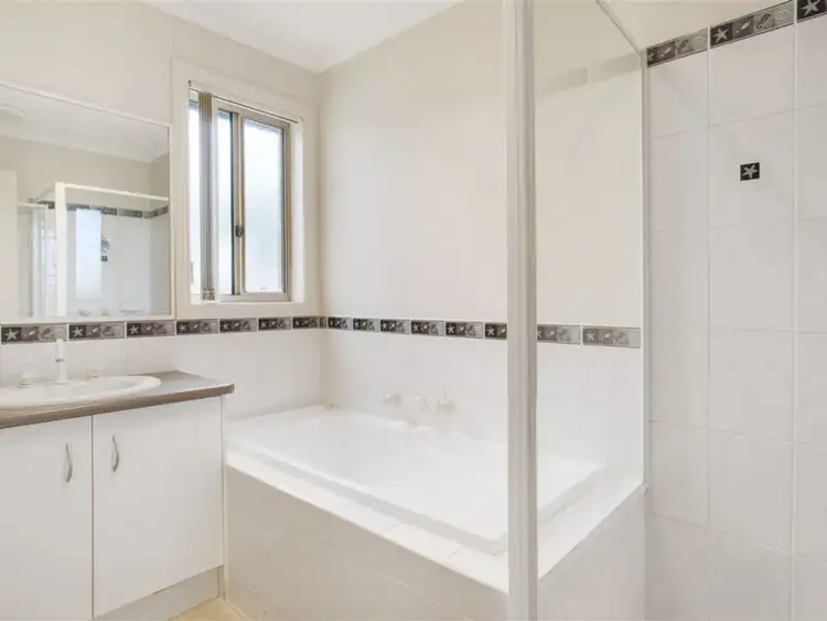 Third view of Homely house listing, 26 Venezia Way, Skye VIC 3977