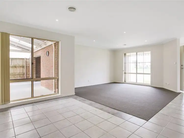 Fourth view of Homely house listing, 26 Venezia Way, Skye VIC 3977