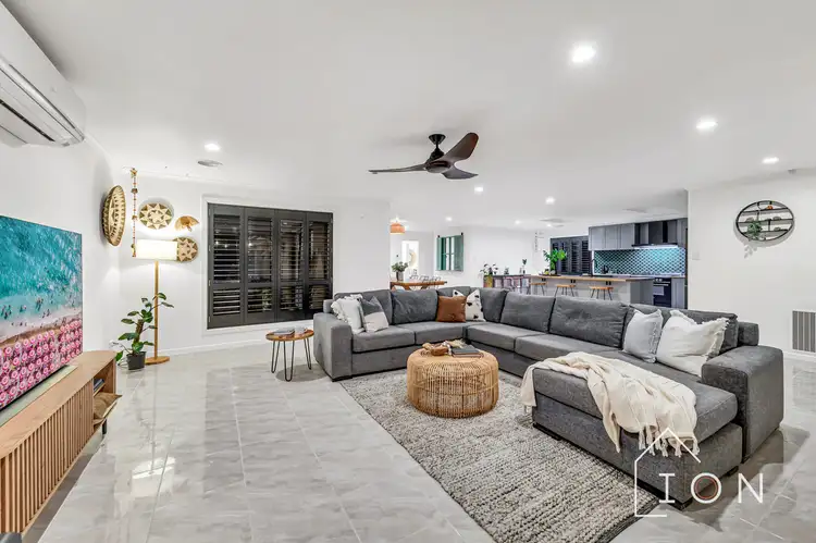 Sixth view of Homely house listing, 2 Ferndown Drive, Cranbourne VIC 3977