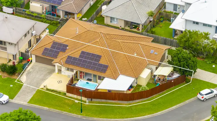 Second view of Homely house listing, 2/10-12 Montree Circuit, Kallangur QLD 4503