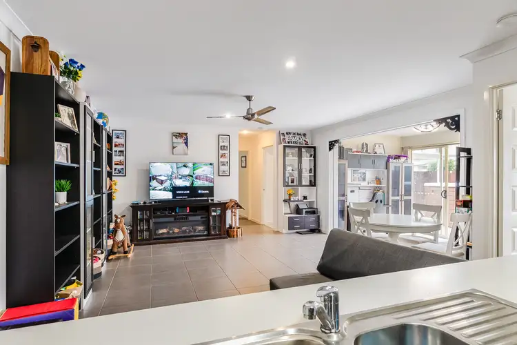 Fifth view of Homely house listing, 2/10-12 Montree Circuit, Kallangur QLD 4503