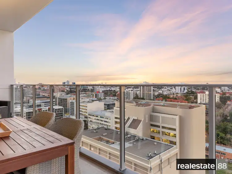 63 Adelaide Terrace