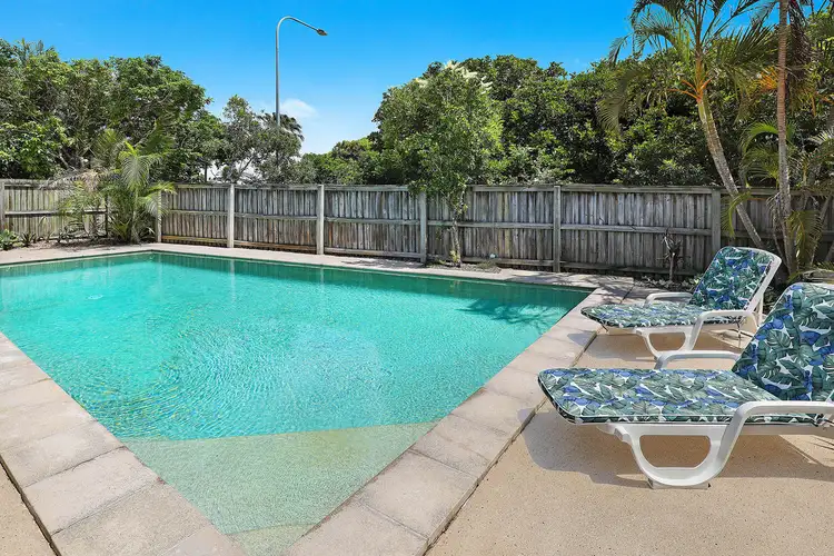 19 Sardinia Place, Kawana Island QLD 4575