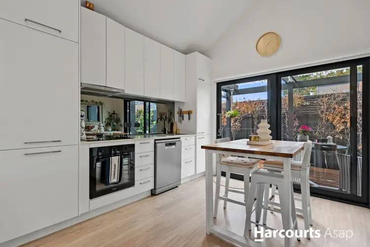 2/179 Austin Road, Seaford VIC 3198