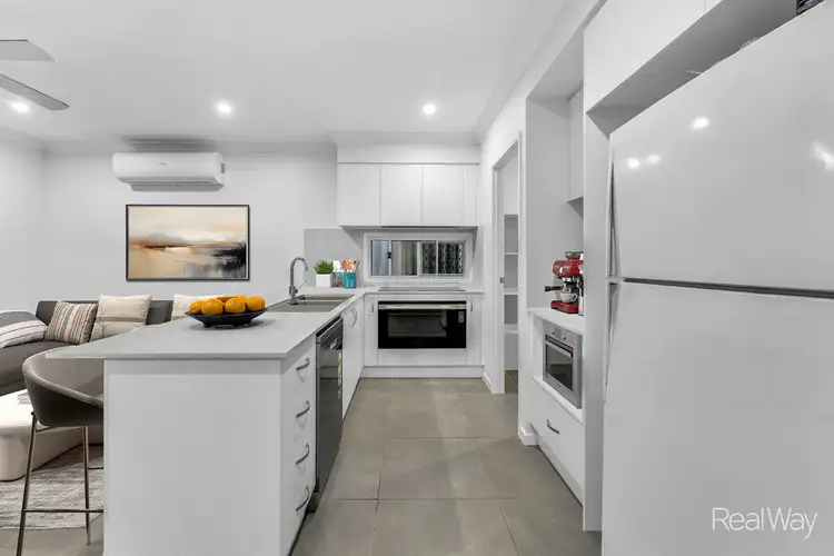 Sixth view of Homely house listing, 31 Jasmine Circuit, White Rock QLD 4306