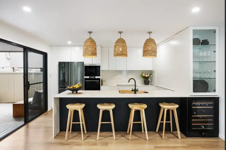 67 Philippine Parade, Palm Beach QLD 4221