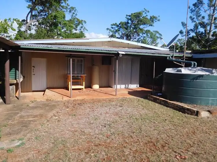 11 Oak Hills Road, Mount Fox QLD 4850