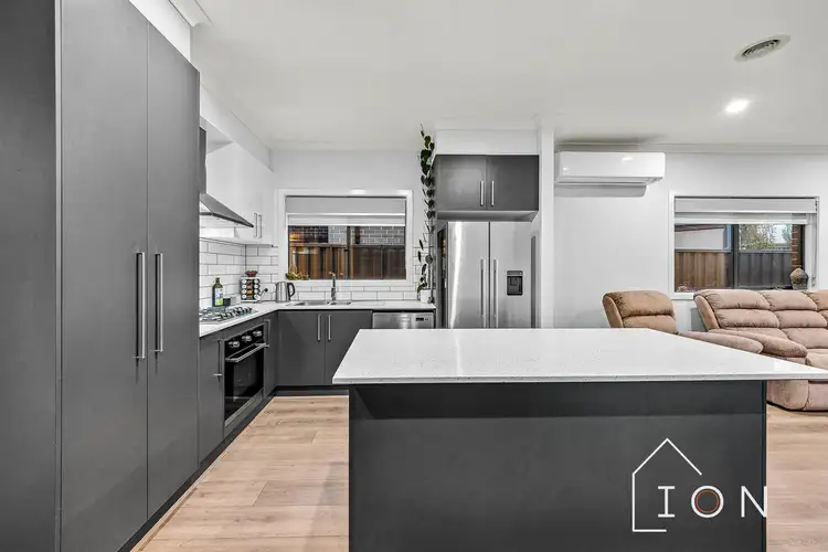 Third view of Homely house listing, 5 Cilroy Crescent, Cranbourne South VIC 3977