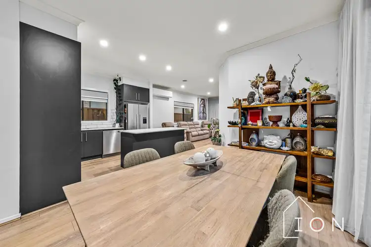 Fifth view of Homely house listing, 5 Cilroy Crescent, Cranbourne South VIC 3977