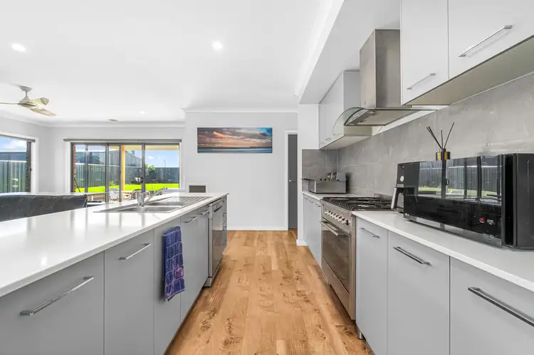 Fourth view of Homely house listing, 3 Bronzewing Grove, Sale VIC 3850
