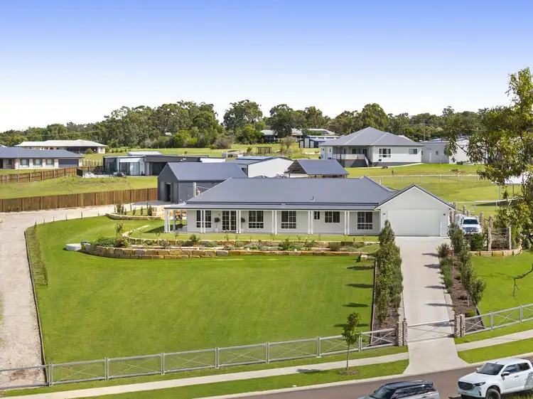 7 Drazen Place, Meringandan West QLD 4352