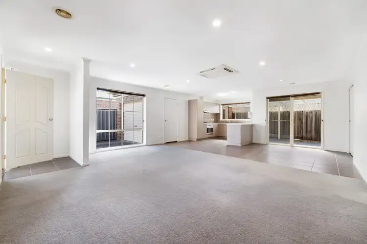 Sixth view of Homely unit listing, 2/74 Guthridge Parade, Sale VIC 3850