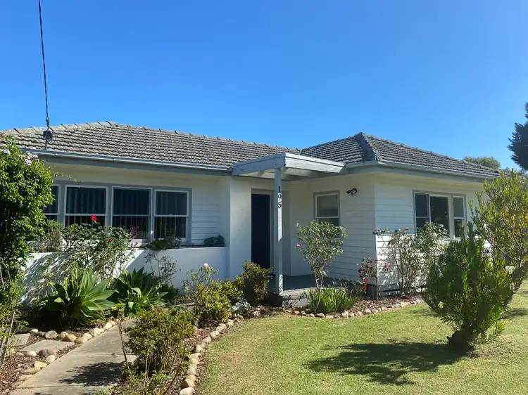 Main view of Homely house listing, 195 Desailly Street, Sale VIC 3850