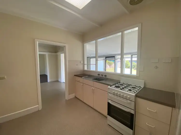 Fifth view of Homely house listing, 195 Desailly Street, Sale VIC 3850