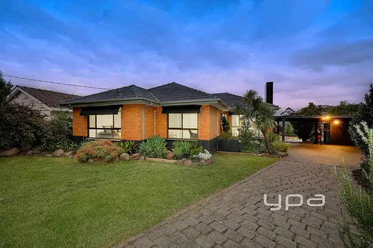 4 Douglas Court