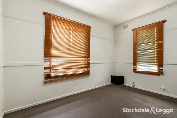 Sixth view of Homely house listing, 10 Dunbar Avenue, Morwell VIC 3840