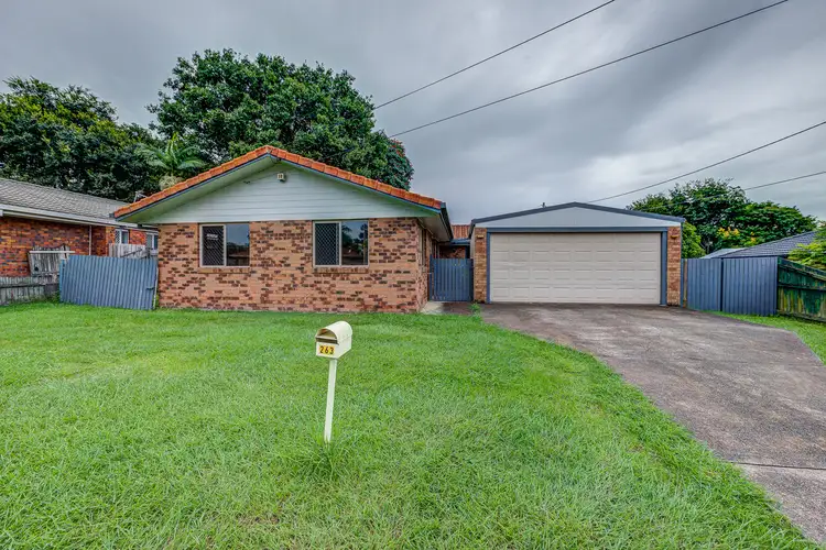 263 Henty Drive