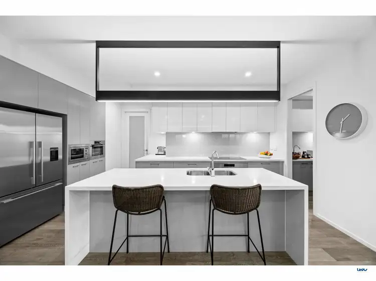 6 Wiyn Avenue, Torquay VIC 3228