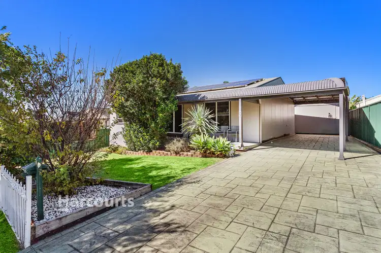 13 Stratford Road, Unanderra NSW 2526