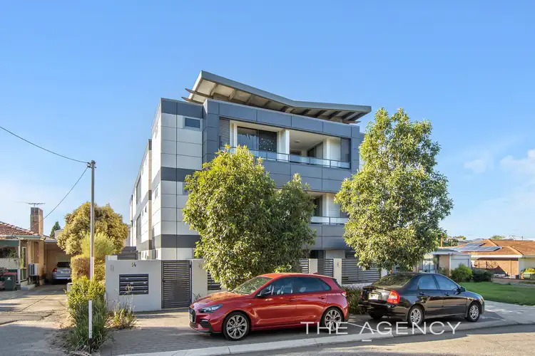 10/14 Kyarra Street, Innaloo WA 6018