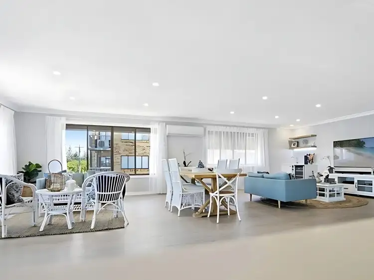3/254 Marine Parade, Southport QLD 4215