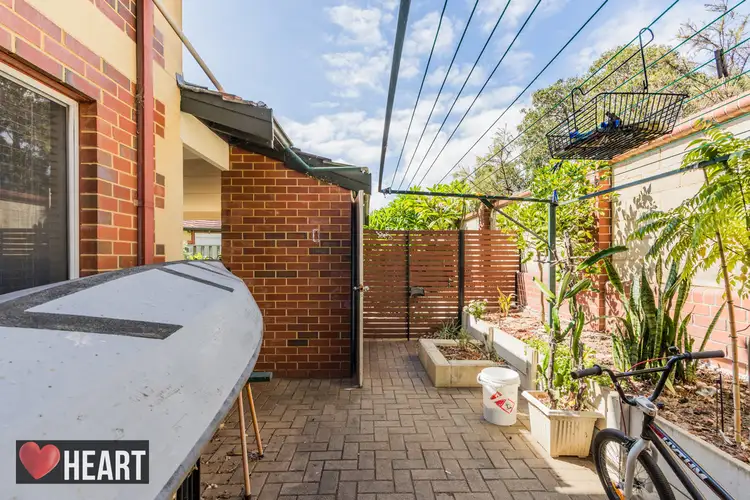 Sixth view of Homely unit listing, 2/6 Paddington Court, Bibra Lake WA 6163