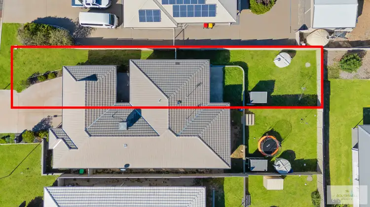 Second view of Homely unit listing, 1/19 Mulconda Close, North Tamworth NSW 2340