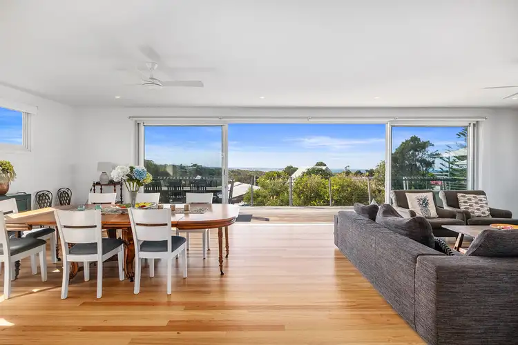 24 Harrington Crescent, Bawley Point NSW 2539