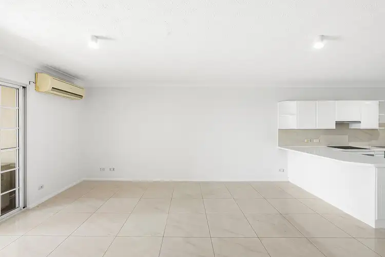 Fifth view of Homely apartment listing, 3/19 Drane Street, Clayfield QLD 4011