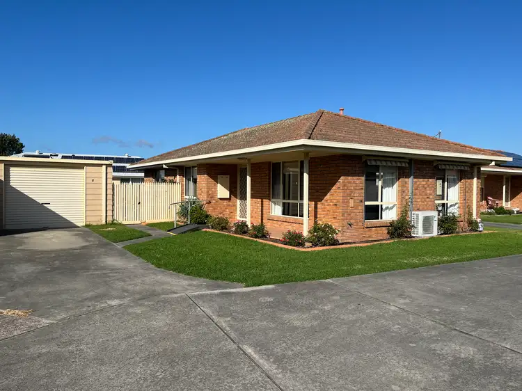 242 Raglan Street