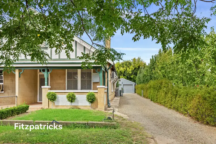 92 Crampton Street, Wagga Wagga NSW 2650