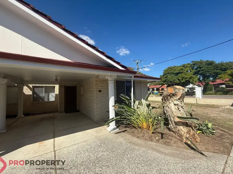 131 Dundas Road