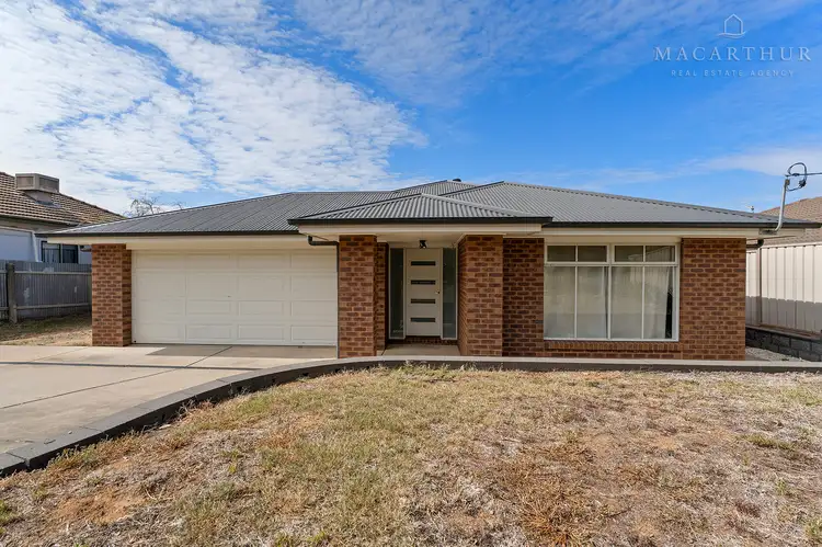 303 Lake Albert Road, Kooringal NSW 2650