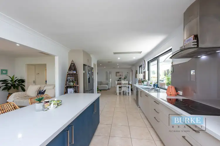 Sixth view of Homely house listing, 7 Sulina Court, Duncraig WA 6023