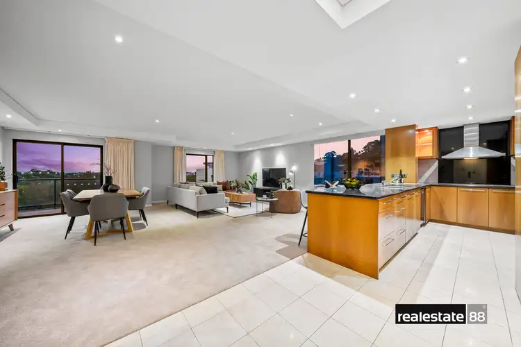 60/122 Mounts Bay Road, Perth WA 6000