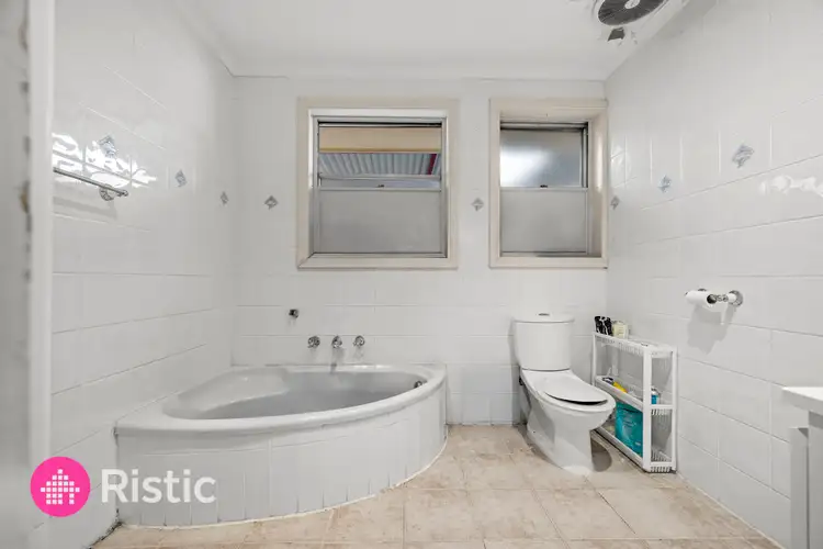 Sixth view of Homely house listing, 3 Ventnor Crescent, Coolaroo VIC 3048