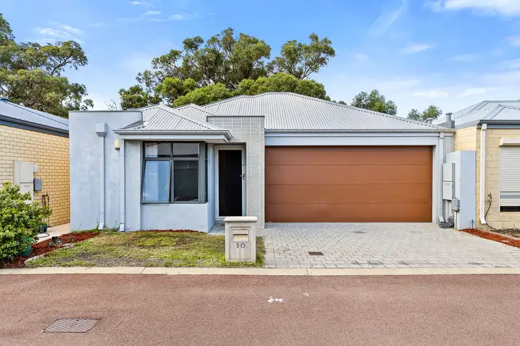 10 Yanga Court, Lakelands WA 6180