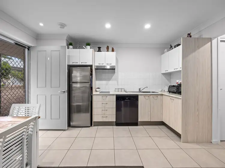 Second view of Homely unit listing, 21/5 Judith Street, Flinders View QLD 4305