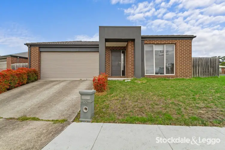 21 Barooga Crescent