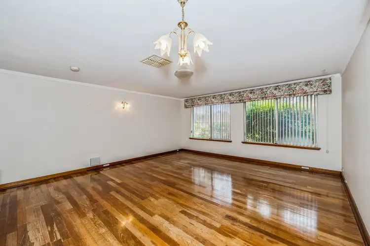 38 Karoonda Road, Booragoon WA 6154
