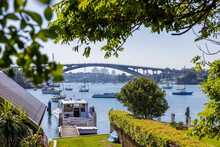 16 William Street, Henley NSW 2111