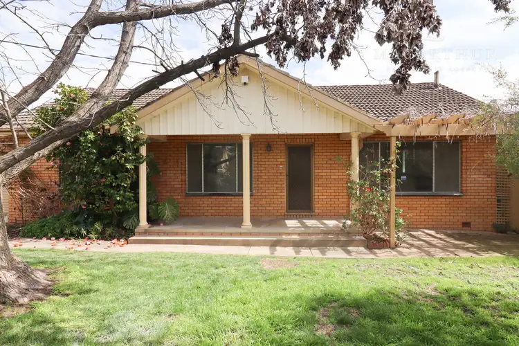 10 Martin Street, Tolland NSW 2650