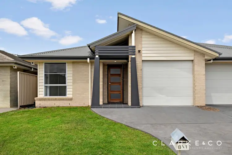 1/8 Robinia Way, Cessnock NSW 2325