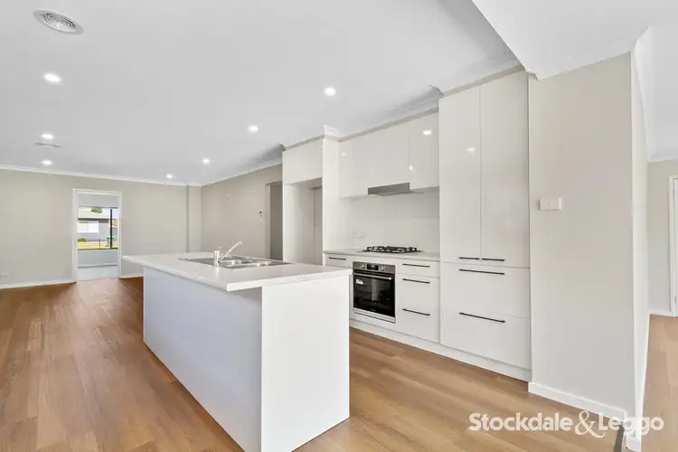 15 Winifred Street, Morwell VIC 3840