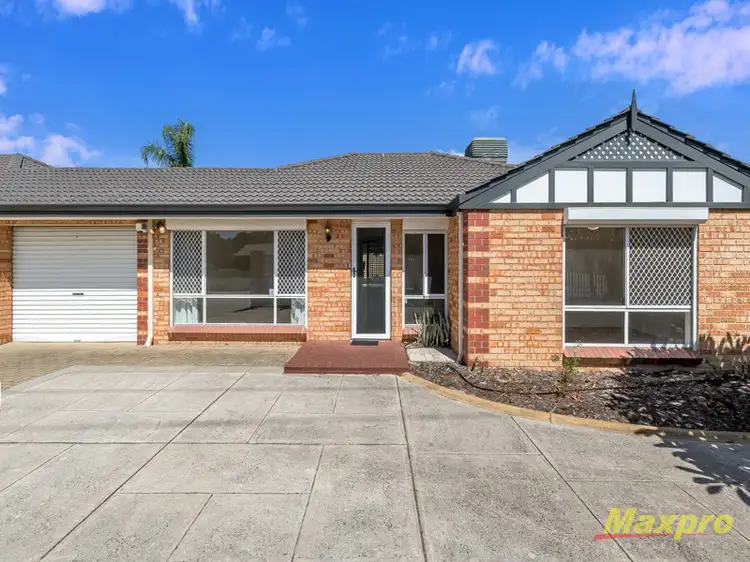 2/218 Yale Road, Thornlie WA 6108
