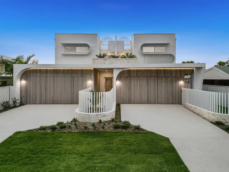 2/26 Point Cartwright Drive, Buddina QLD 4575